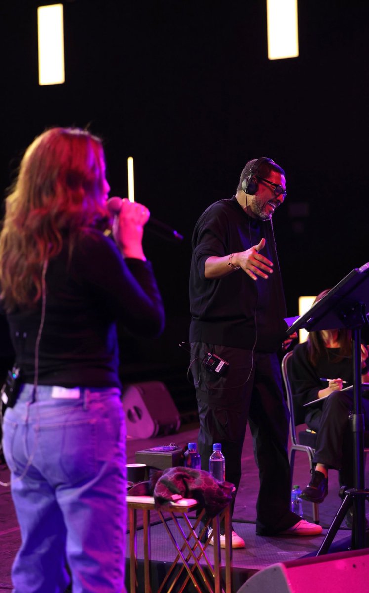 الاماكن الفخمة والمسارح الراقية خلقت لفنك ومقامك 💖
اليسا ـ في ـ العلا #