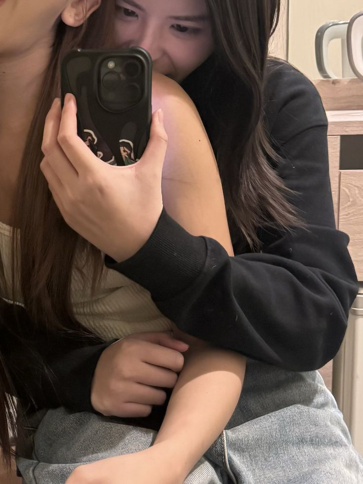 sapphic (@fayoverse) on Twitter photo 