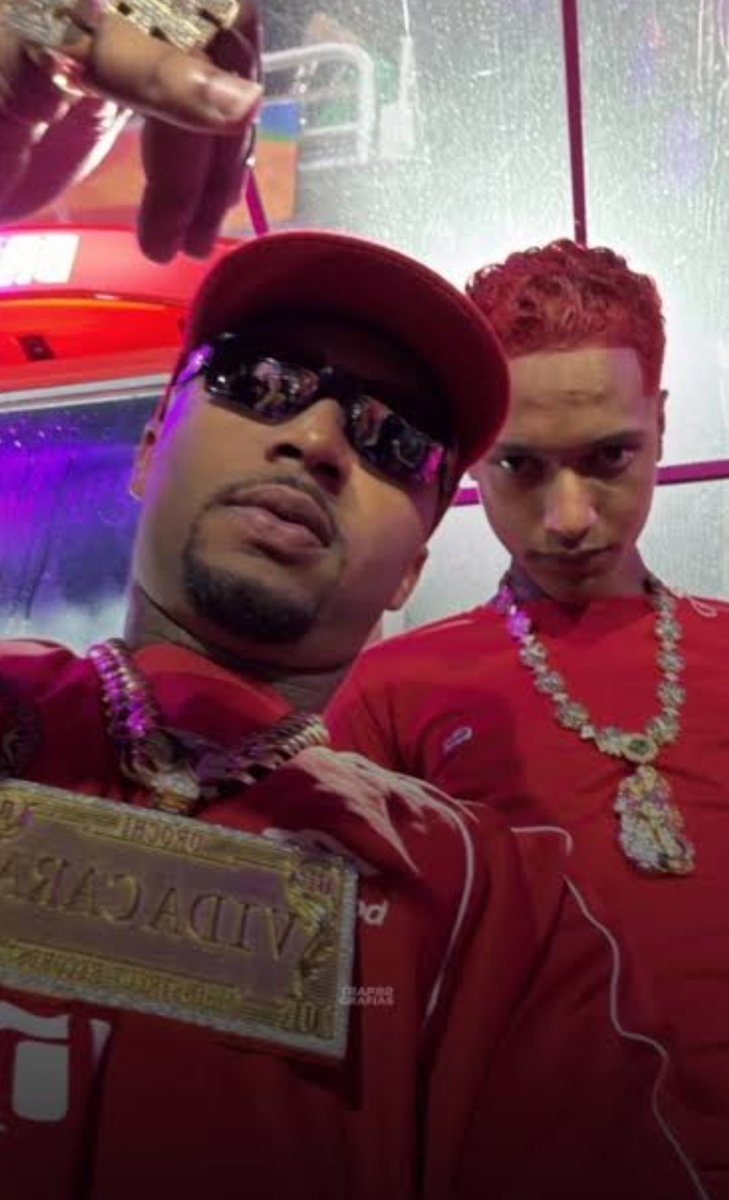 VAI ACONTECER? Orochi marca Drake em seu story do Instagram e diz: 

"Ok, @/champagnepapi, vamos falar de música agora??? Mande algumas faixas para o Mauro e vamos ver a mágica acontecer"