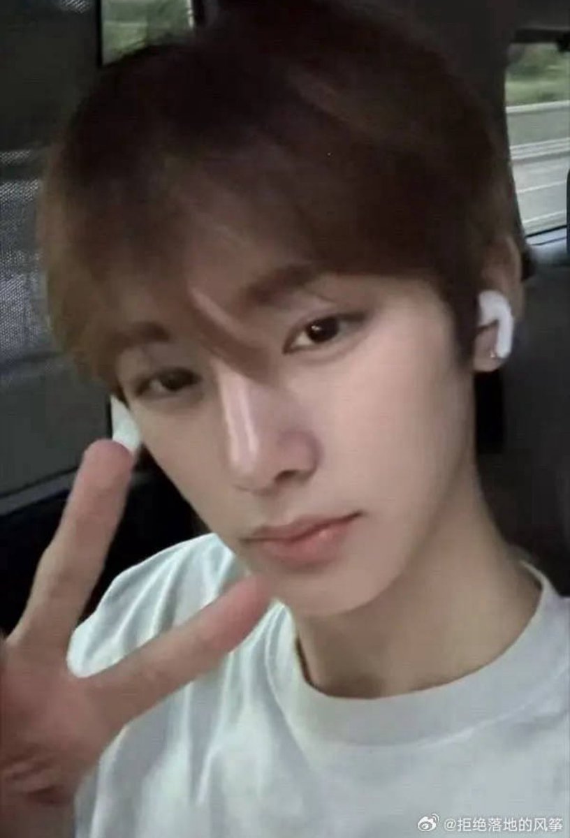 dearzhouanxin's tweet photo. 조우안신 new 과사 떴다……………… https://t.co/3HsS7dE2LI