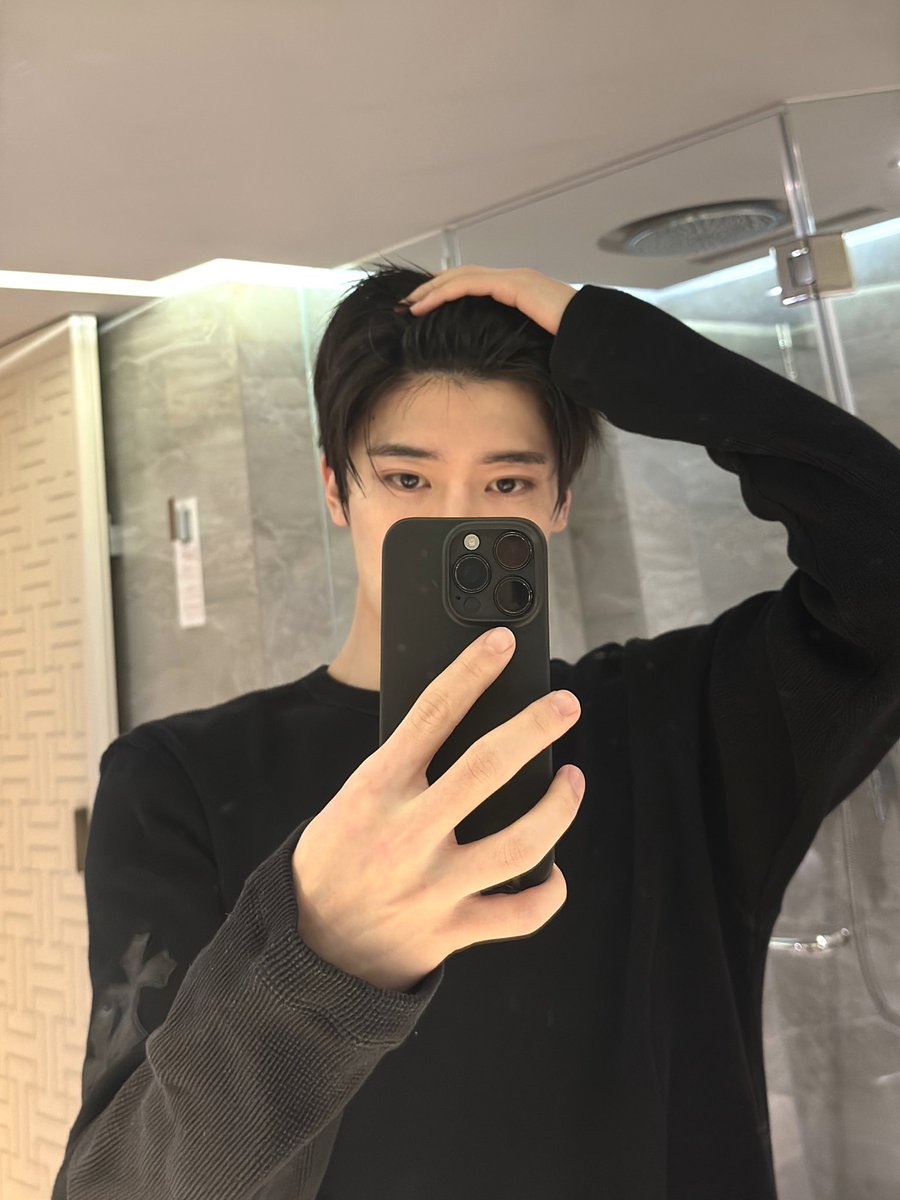 511LOG's tweet image. 260110 00:53 CST
🌷📸