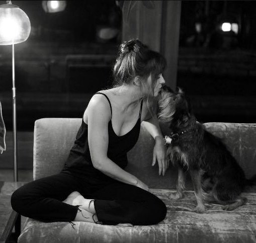 "My dog who was seventeen is no longer with us... So I was gonna get a little Zeppelin thing... Maybe like a little Z or something. He was the love of my life." 

And she indeed got a little Z 🥹🤍