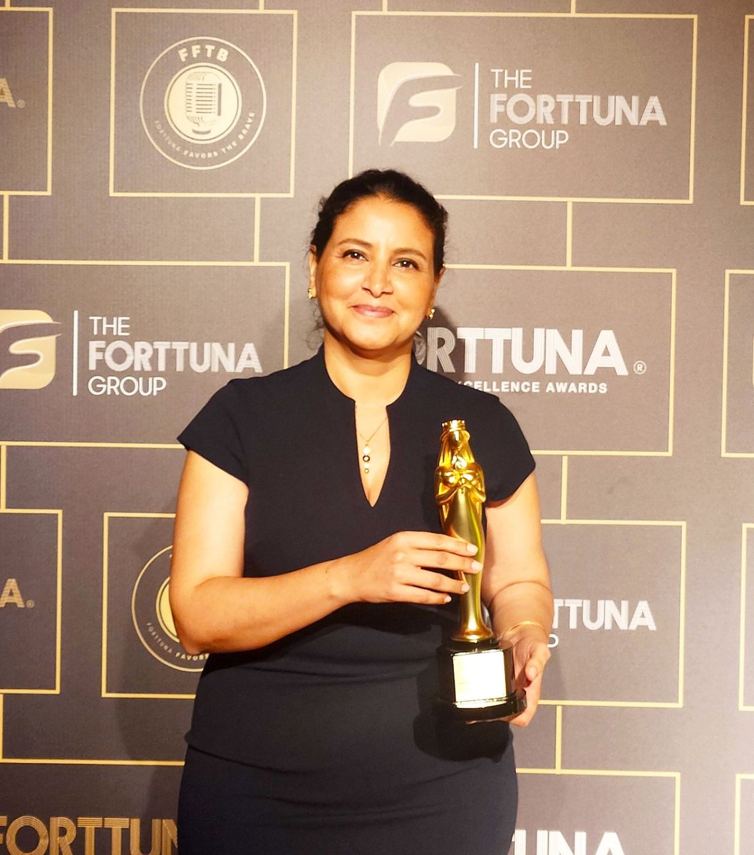 ines.nasri tweet media