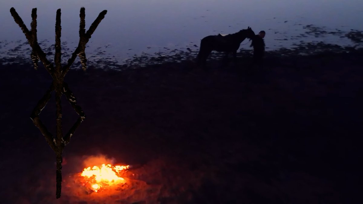 Baktık ki dizi/film teklifi yok, biz de kendi klibimizi çektik 😎

#Yula #Solbyras #Şamanizm

youtu.be/gCKAZUVNRcQ?si…