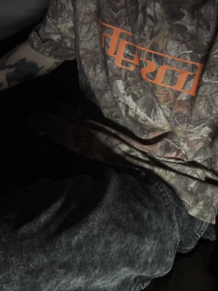 avoidantbf's tweet image. i wanna die in your arms