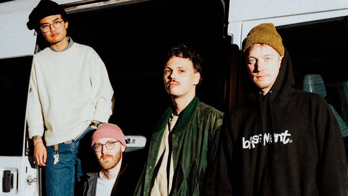 rocksound's tweet image. Shoreline have announced the details of their new album 'Is This The Low Point Or The Moment After?' rocksound.tv/news/shoreline…