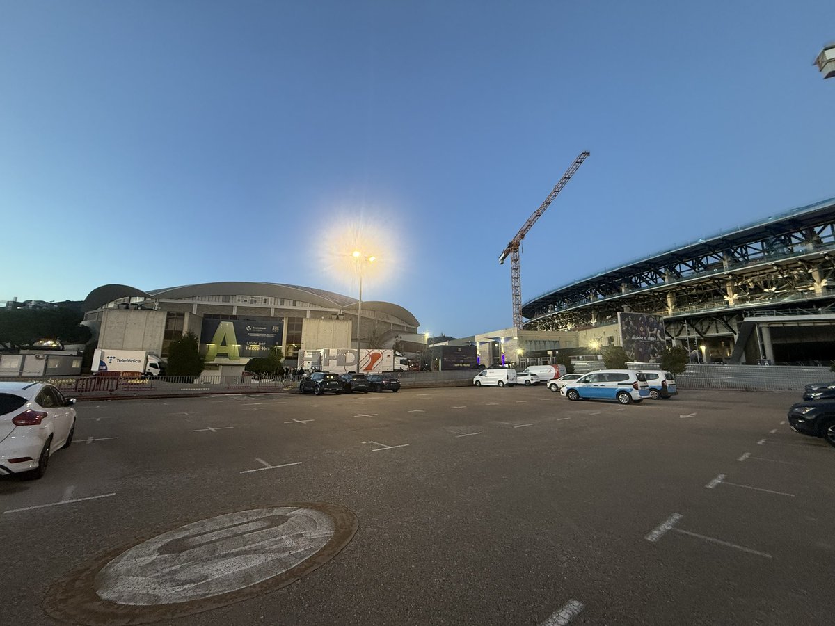 QuimGamisans's tweet image. Al lío !!!!! nos vemos 19:45h!! #picknroll #FCBbasket #euroleague #barça #partizan