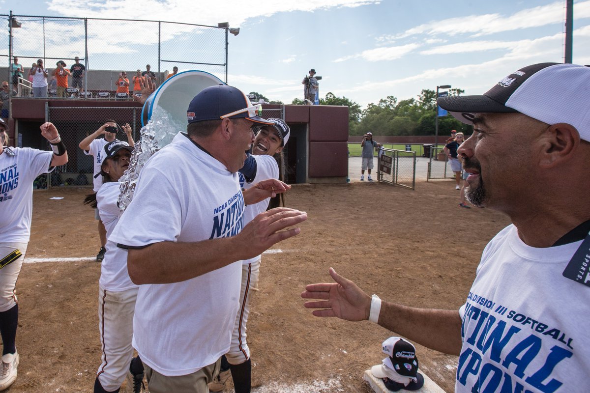 Patriot Softball tweet media