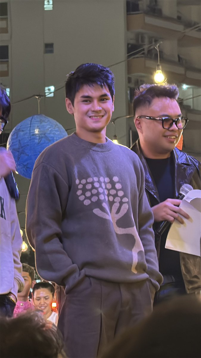 Grabeeeeee!!!! Pogi mooooo

MARHABA DUSTBIA SA DUBAI