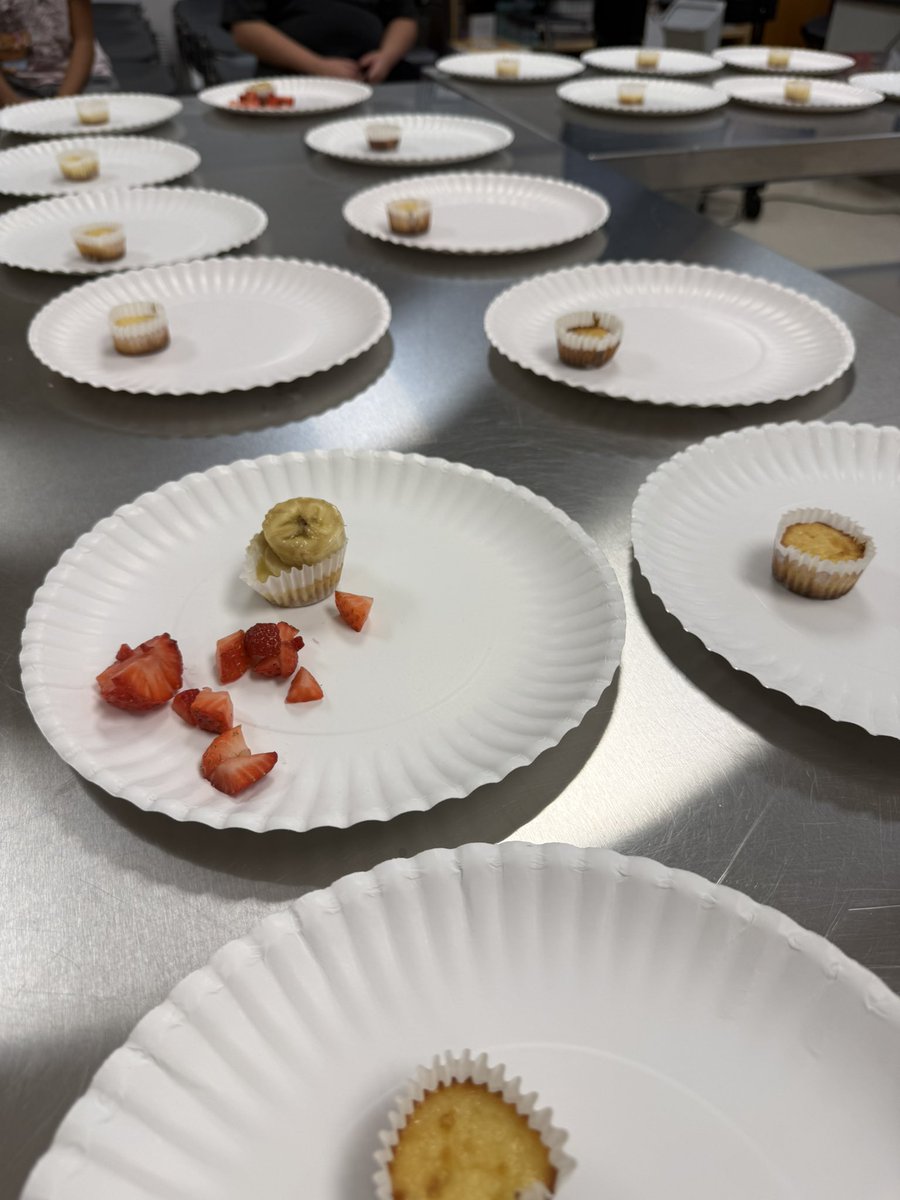 GMSVikings's tweet photo. 🍰 Yum alert! Our student chefs are whipping up mini cheesecakes in FACS class today 😋
Learning life skills never tasted so good! 👩‍🍳👨‍🍳 #StudentChefs #FACSFun @GMSCHEFS https://t.co/6ZkhyfL0RR