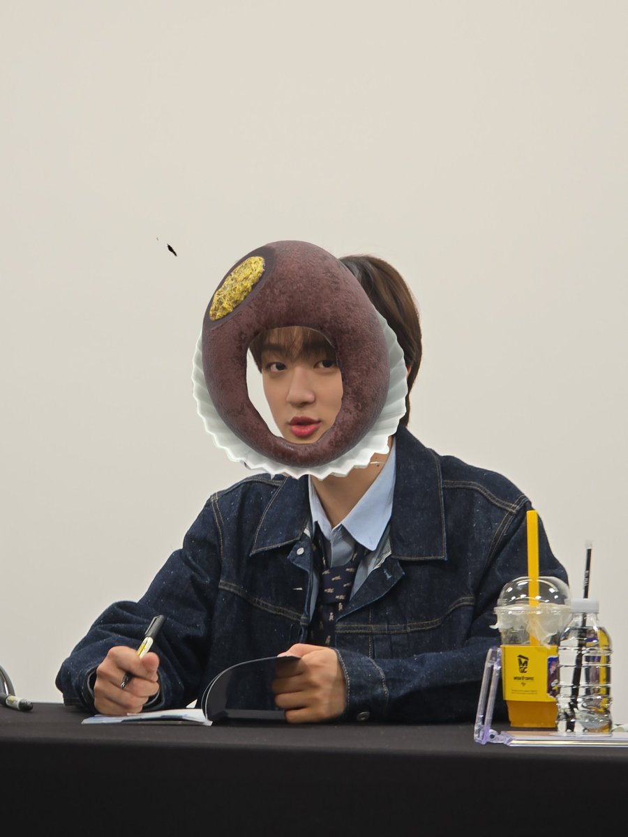 하느리 tweet media