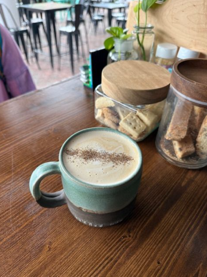 kickrdesign's tweet photo. Meet Coffee Box! The new mobile coffee cart is on-site at Kickr. It's owned and operated independently, but we’re still keeping it in the family. Read more about it here: https://t.co/65rjomaEar 

#Caffeinated #CoffeBox #CompanyCulture #MechanicalEngineeringCompanies #Kickr https://t.co/HMqI7KPEDH