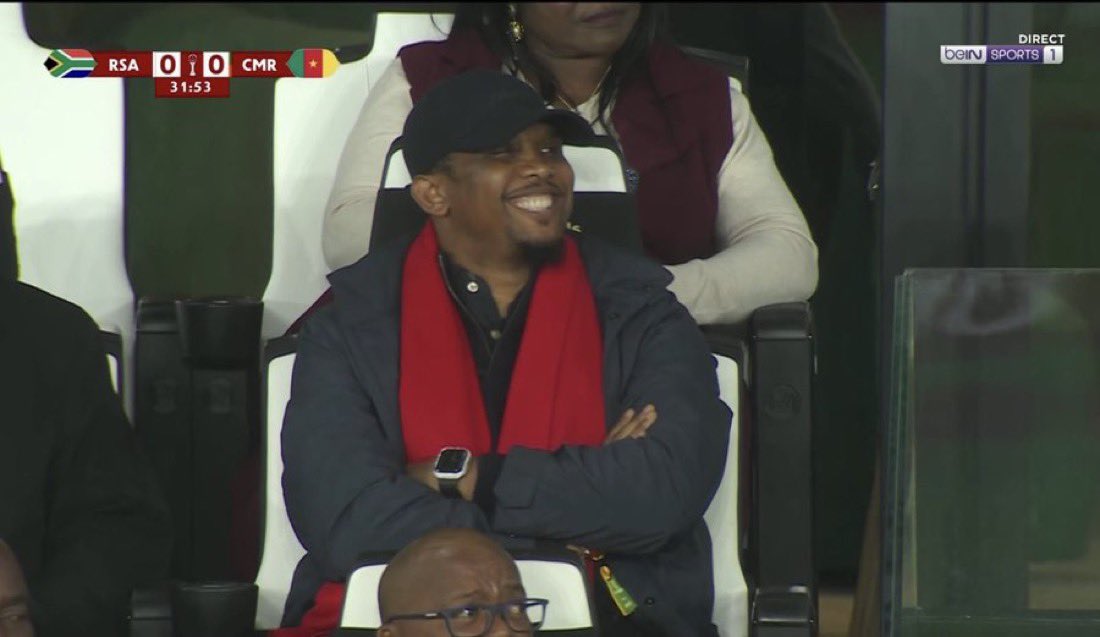 Same_willo's tweet image. Je ne suis pas de ceux qui demandent à mbeumo de marquer. Moi, tant que le type ci a son écharpe rouge 🔴, ca me va !