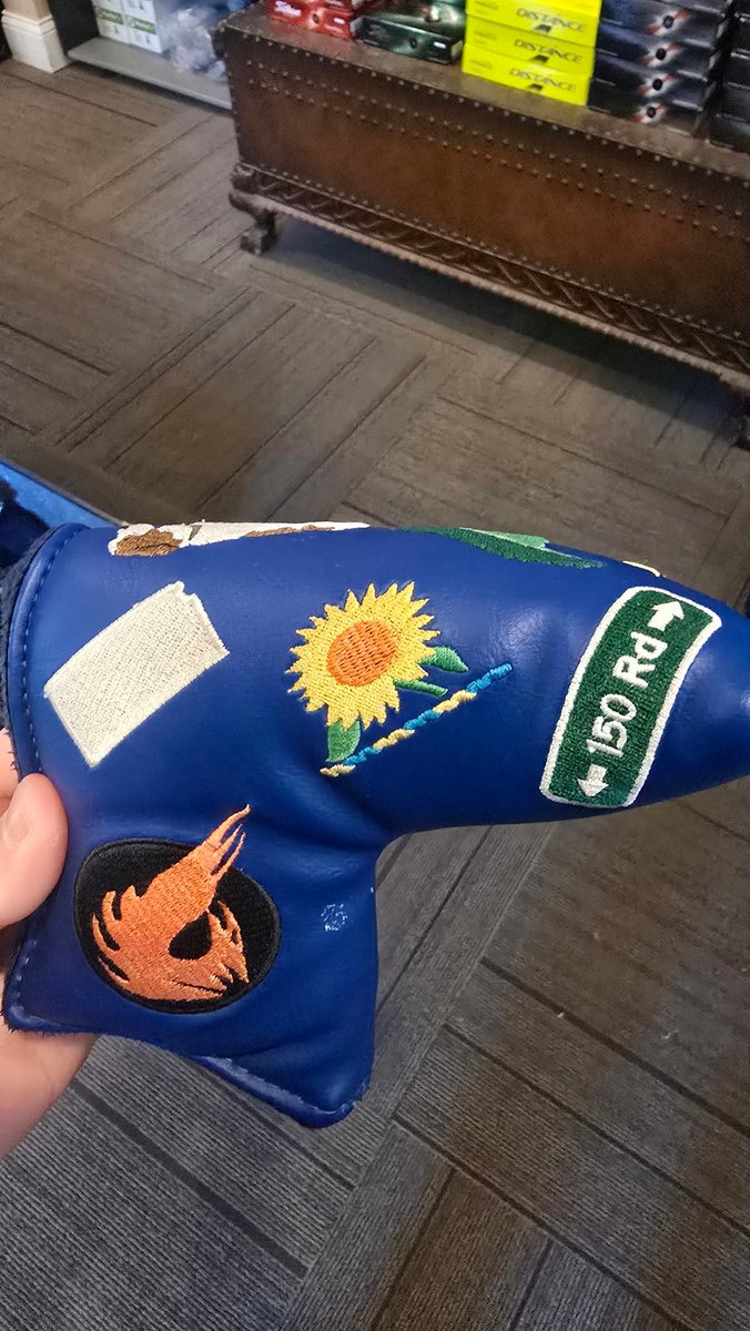ReteeFor3's tweet image. Was at a local course yesterday and I saw a Firekeeper cpurse putter cover and gave then 2 bucks for it haha. anyone need one from playing there or want it?