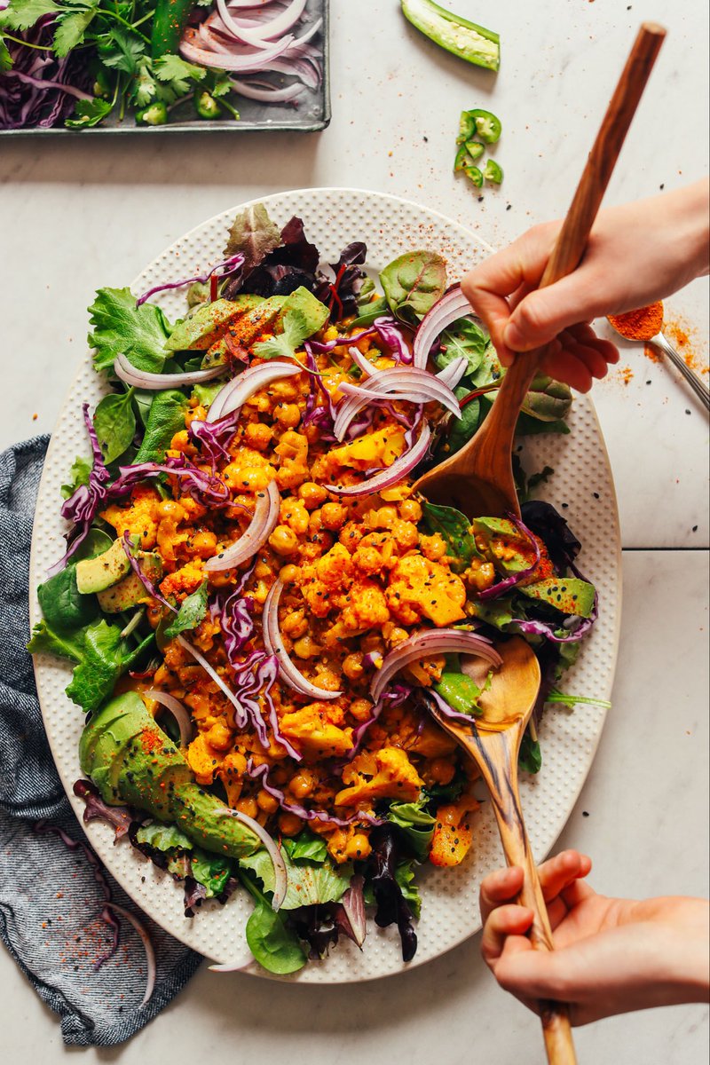 1-POT Chickpea Cauliflower CURRY! 🍛💛 A 30-minute, Thai-inspired yellow curry that's rich, creamy, spicy &amp; BIG in flavor! It's a FAN FAVORITE with nearly 200 five-star reviews &amp; super satisfying served with greens or grains!⁠ Tap the link for the recipe: minimalistbaker.com/1-pot-yellow-c…