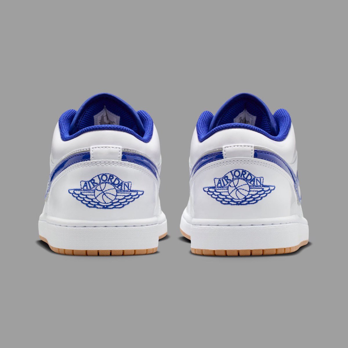 JustFreshKicks's tweet image. OFFICIAL IMAGES: Air Jordan 1 Low "Dodgers" ⚾️

🗓️ Spring 2026
💰 $130