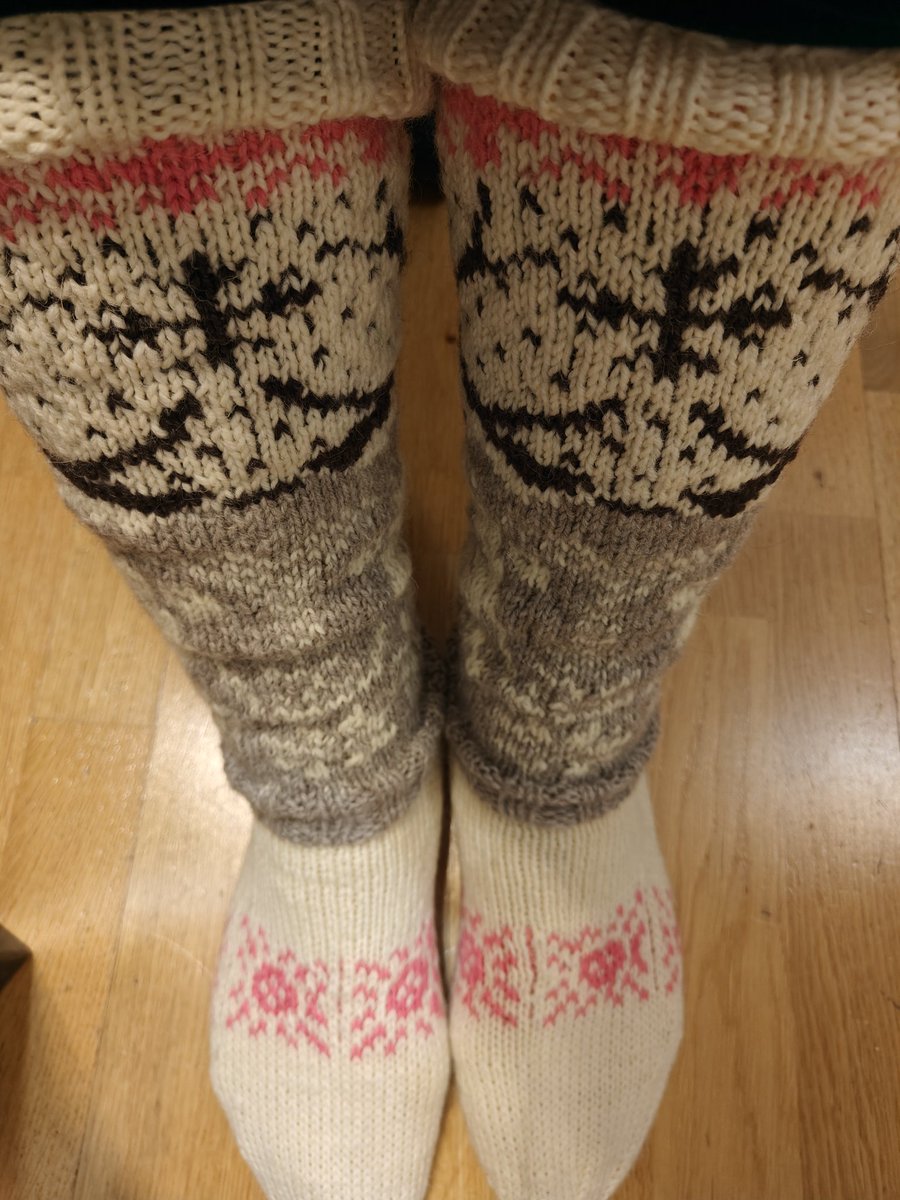 Tarkenee 😍 #villasukat #perjantai #pakkanen