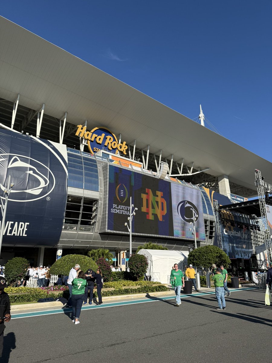 Daniel Gallen tweet media