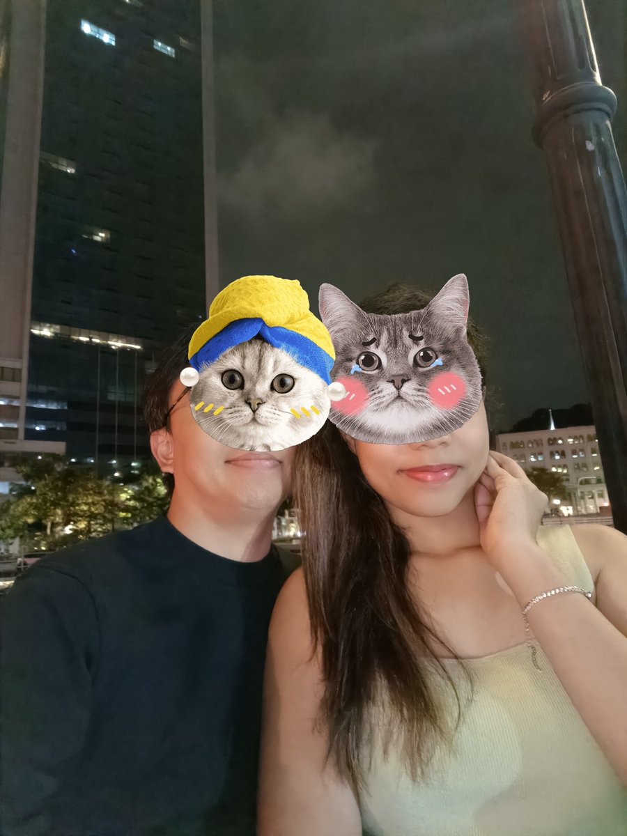 danalias021's tweet image. Guess what these two notty kittens are up to for tonite? She starts grazing my dick thru my pants in a live stand-up comedy show. I've made a surprise for her. Pre-booked a nice suite for us tonite. She demands to be fucked hard by the window for the world to watch. What a feat