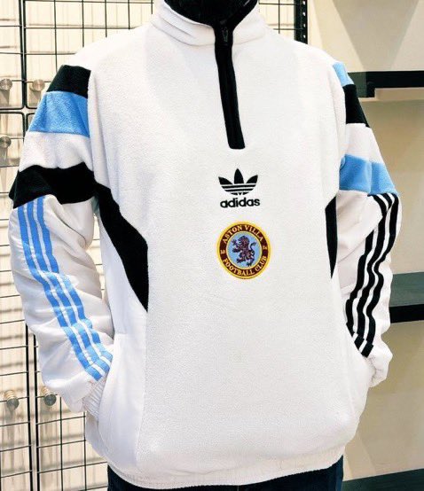 TheVillaRetro's tweet image. 🛑COMPETITION🛑

With the fleece zipper going on sale Monday 13/01 on X @ 6pm we are doing a giveaway

50 going on sale

To win one FREE:

• Repost 🔄

• Follow us 💜 

•  Join our discord discord.gg/AkX3taY6g 😁

Winner announced @ 2pm Monday 

@AVFCTheReligion 

#UTV