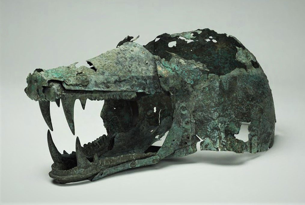 occult__culture's tweet image. Etruscan Wolf's Head Helmet, 6th-5th century BC