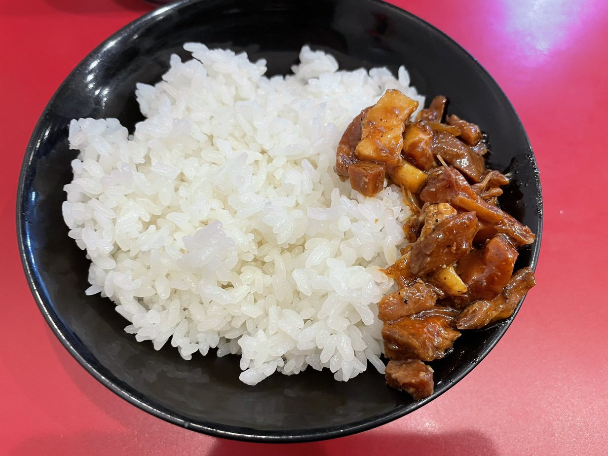 george_1945's tweet photo. 寒い夜、四ツ谷のたいせいの温かいスープが身に沁みる。

「これ食べて大きくなったんだ。
いいなあ　うっま。」と、今夜も木村拓哉さんをサンプリング。 https://t.co/lloo4u61jc