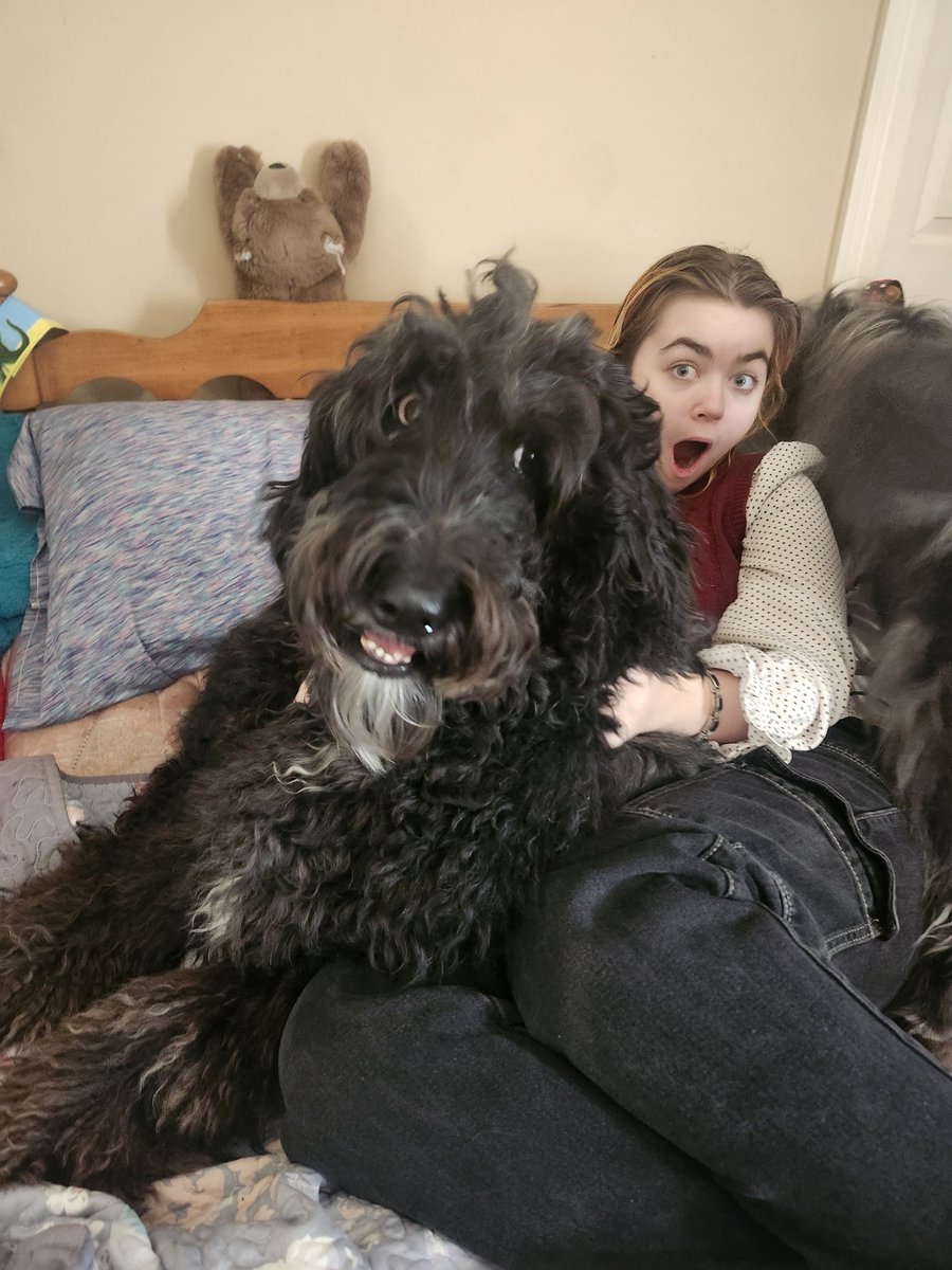 DRUGANDDOMINOS's tweet image. ME AND MY FRIEND!!