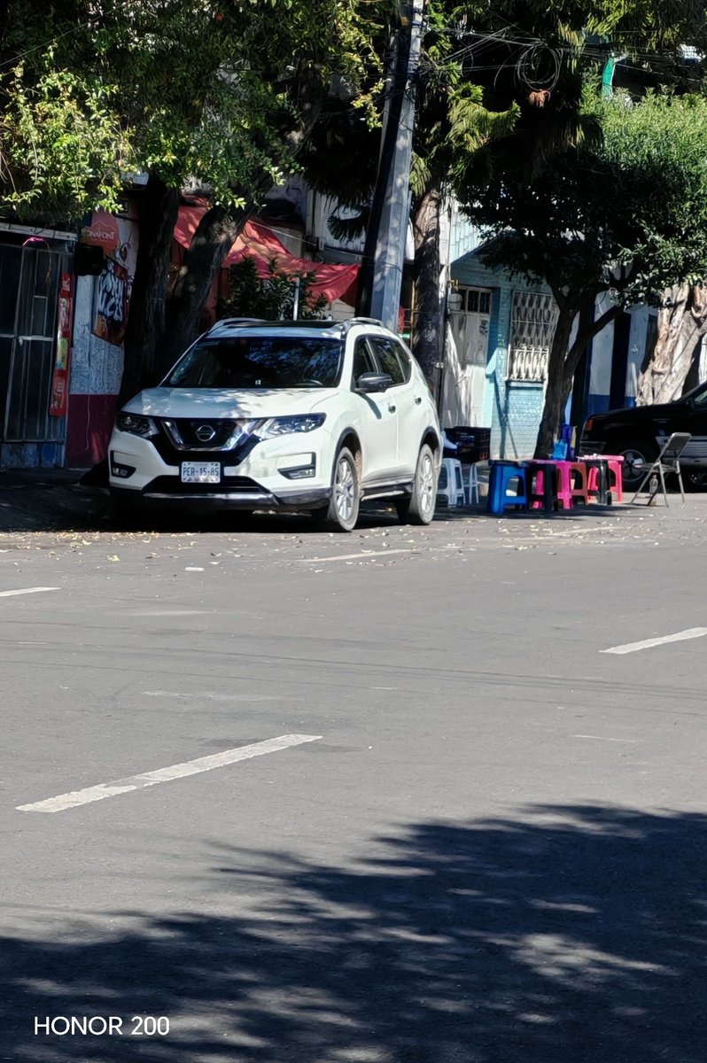 abrilfozy's tweet photo. @VcCesac esto pasa en 5 de febrero americas unidas @BJAlcaldia  no es un banco son un montón y no lo puede hacer https://t.co/hdYPQgtNAB
