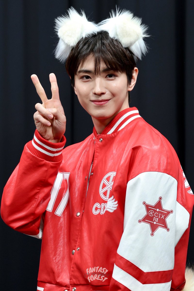 FantasyForest's tweet photo. 260109

#용희 #김용희 #ヨンヒ #YONGHEE
#CIX #씨아이엑스 https://t.co/LXcYMZNI08