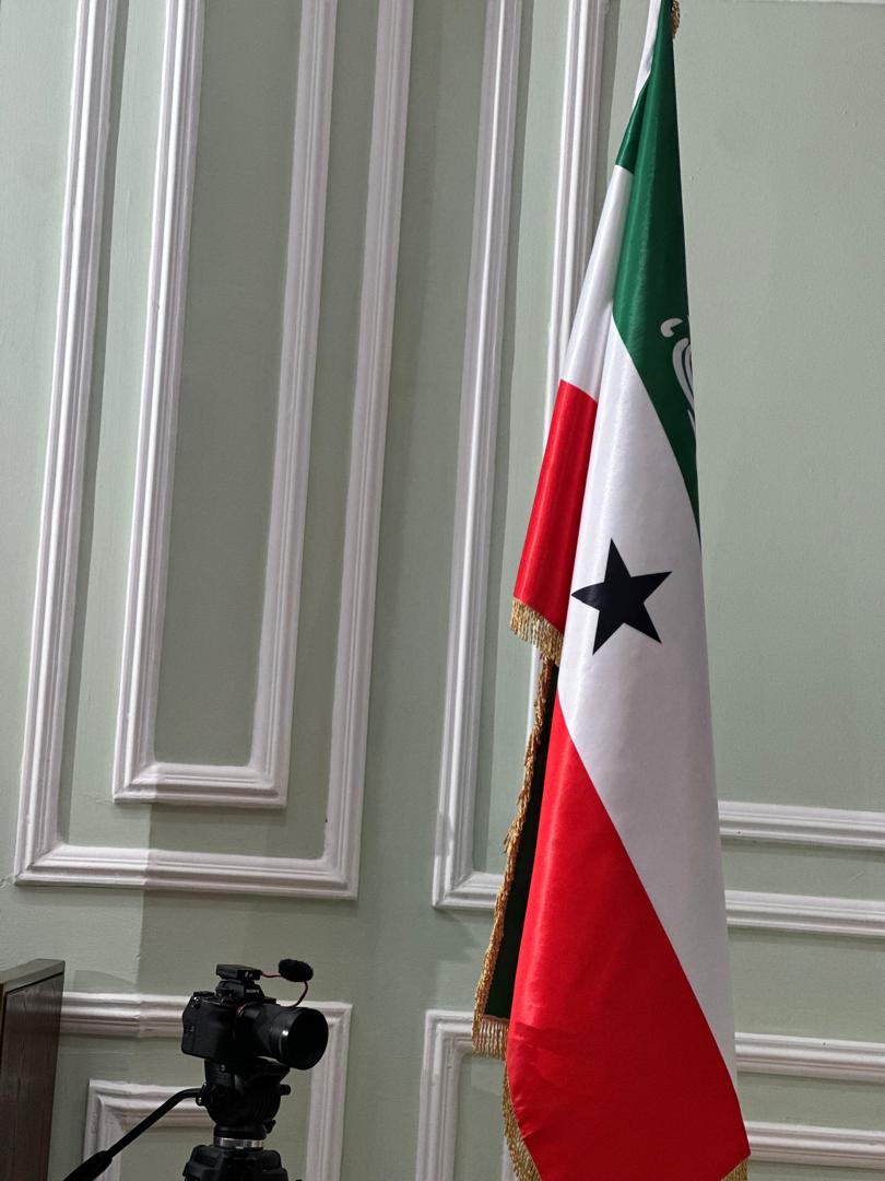 MohamedAbdisam's tweet image. Good evening, Mr. @elonmusk,

On behalf of more than 6.2 million Somalilanders, we respectfully request that the Somaliland flag and the name “Somaliland” be added as a location option on X.

This small but meaningful step would greatly contribute to digital inclusion and…