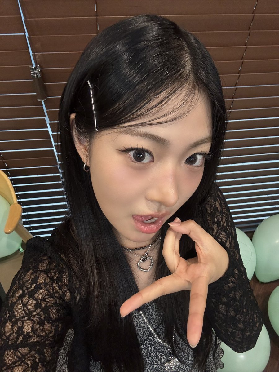 ablumefiles's tweet photo. [251006] ARAN twitter update 📸 .ᐟ https://t.co/EOX9fAUQmF
