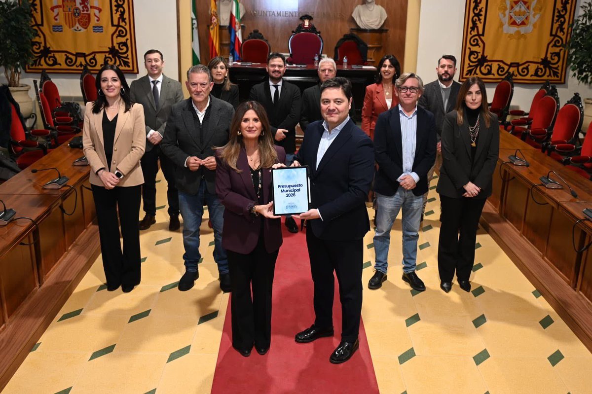 💼 Aprobado el Presupuesto en Linares. 70 M€, sin deuda ni subida de impuestos, para proteger a las personas y mejorar los servicios públicos.
📊 Mientras unos gobiernan sin presupuestos, aquí sí cumplimos y aprobamos uno por año.
💙Linares ha vuelto y lo ha hecho para quedarse.