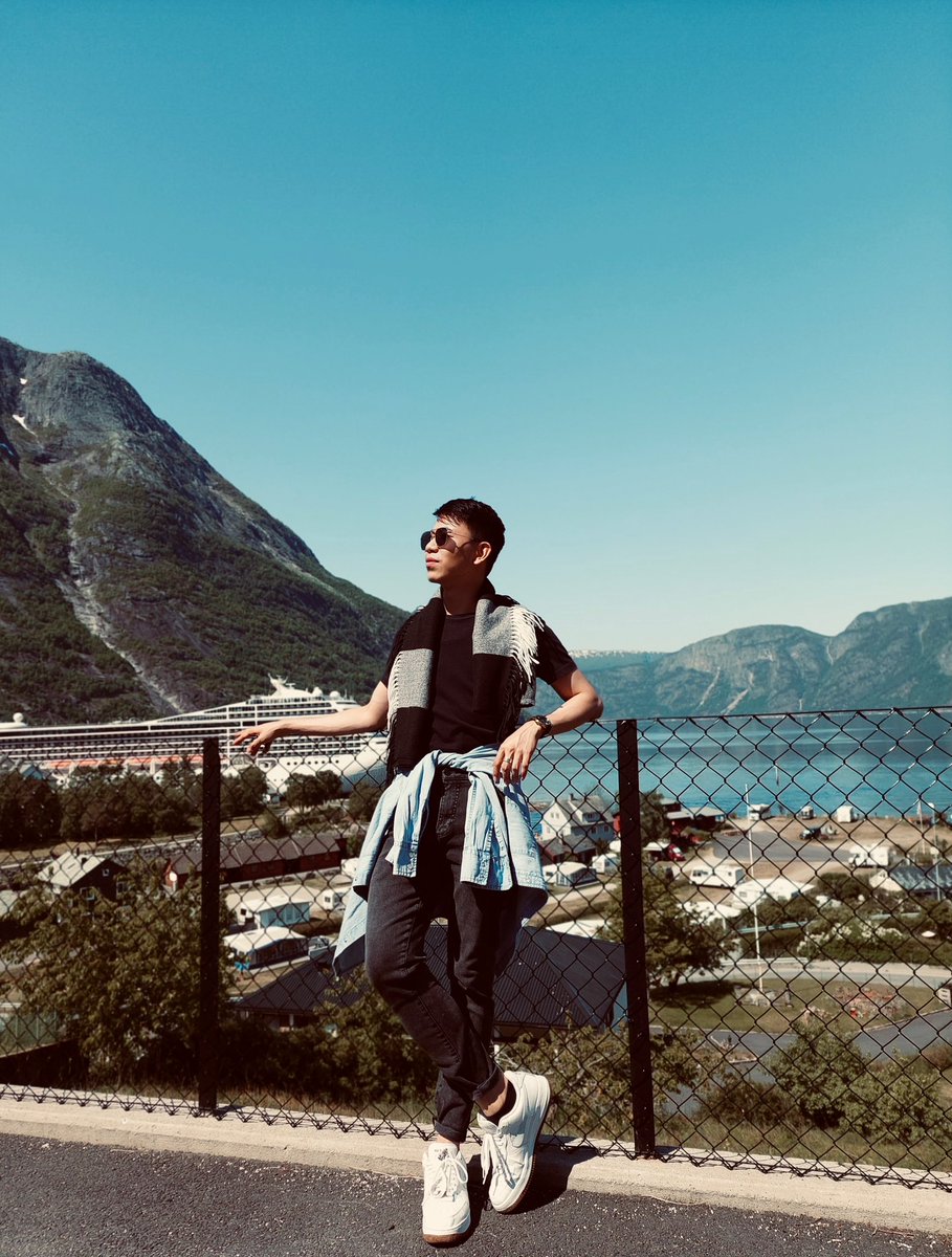 Nnagali2's tweet photo. Kinda missing those cruise ship days 🚢 the long shifts, salty air, endless horizons, and the feeling of being far from land but close to purpose. Some chapters never really leave us. “I left the ship, but the ship never left me. I still hear the waves in my soul.” 📍🇳🇴 https://t.co/Jlh7pPzH9z