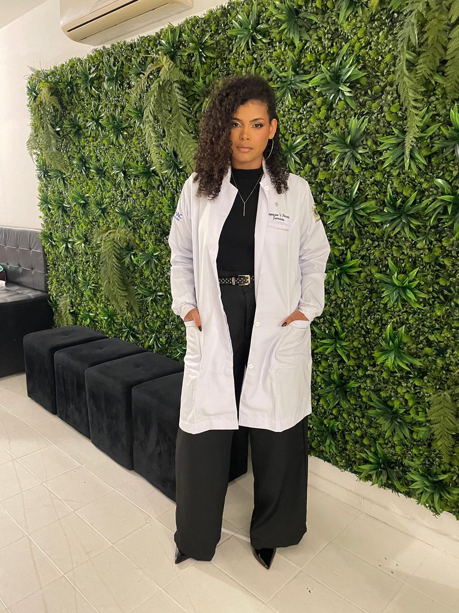 https_Moonl1ght's tweet image. Hoje tive minhas fotos de 50% farmacêutica, pqp eu tava um tesão