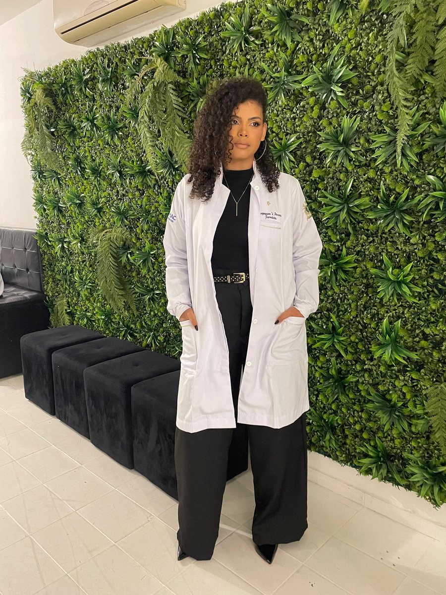 https_Moonl1ght's tweet image. Hoje tive minhas fotos de 50% farmacêutica, pqp eu tava um tesão