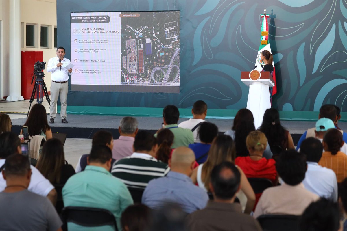 Efrainmoralesl's tweet photo. Hoy desde el hermoso puerto de Acapulco informamos sobre las obras de agua que estamos realizando por instrucciones de nuestra Presidenta @Claudiashein. https://t.co/5CmMMnwNDv