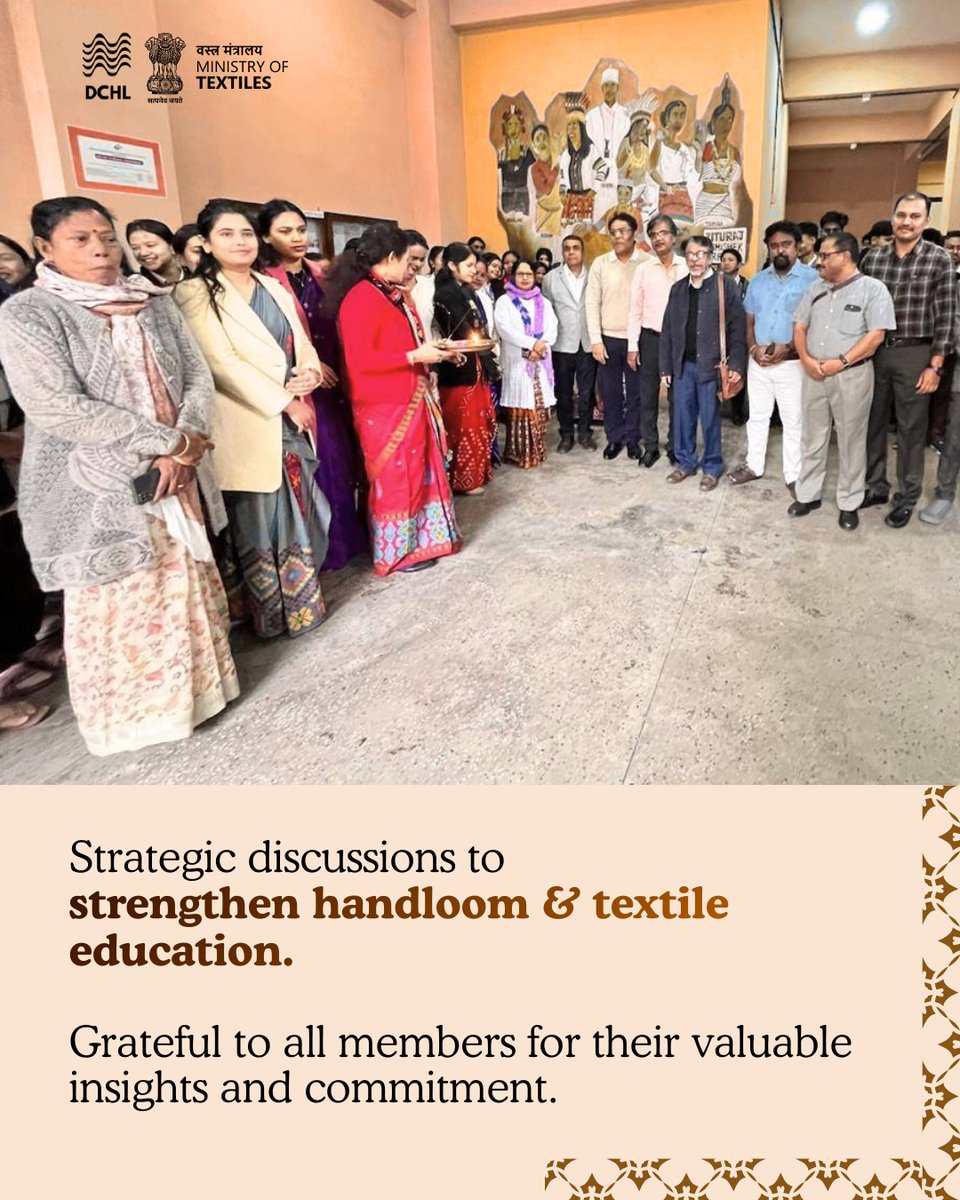 dchandlooms01's tweet photo. Directors & Board Members from IIHTs across the nation gather at IIHT Guwahati for the Board of Academic Affairs Meeting, under the Ministry of Textiles, to shape the future of handloom technology education.
#IIHT #BoardOfAcademicAffairs #Guwahati #meeting #handlooms https://t.co/pE0PD4k0hn