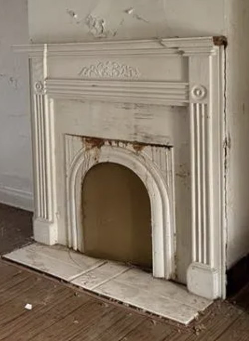 oldhouseunder50's tweet image. $55,000
Claim a Slice of History on the National Road! This 2-bedroom, 1-bathroom #Pennsylvania brick #handyman special presents a unique opportunity for history buffs and restoration aficionados.  oldhousesunder50k.com/brick-c-1850-p…