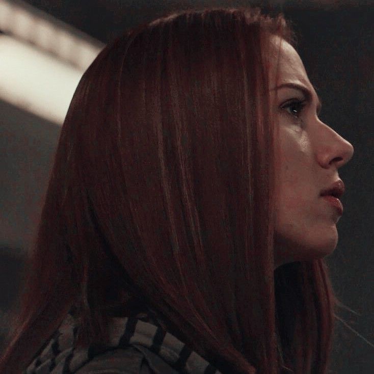 natromilf's tweet photo. natasha romanoff's tall nose 🥺 https://t.co/vxY2DeoCAY