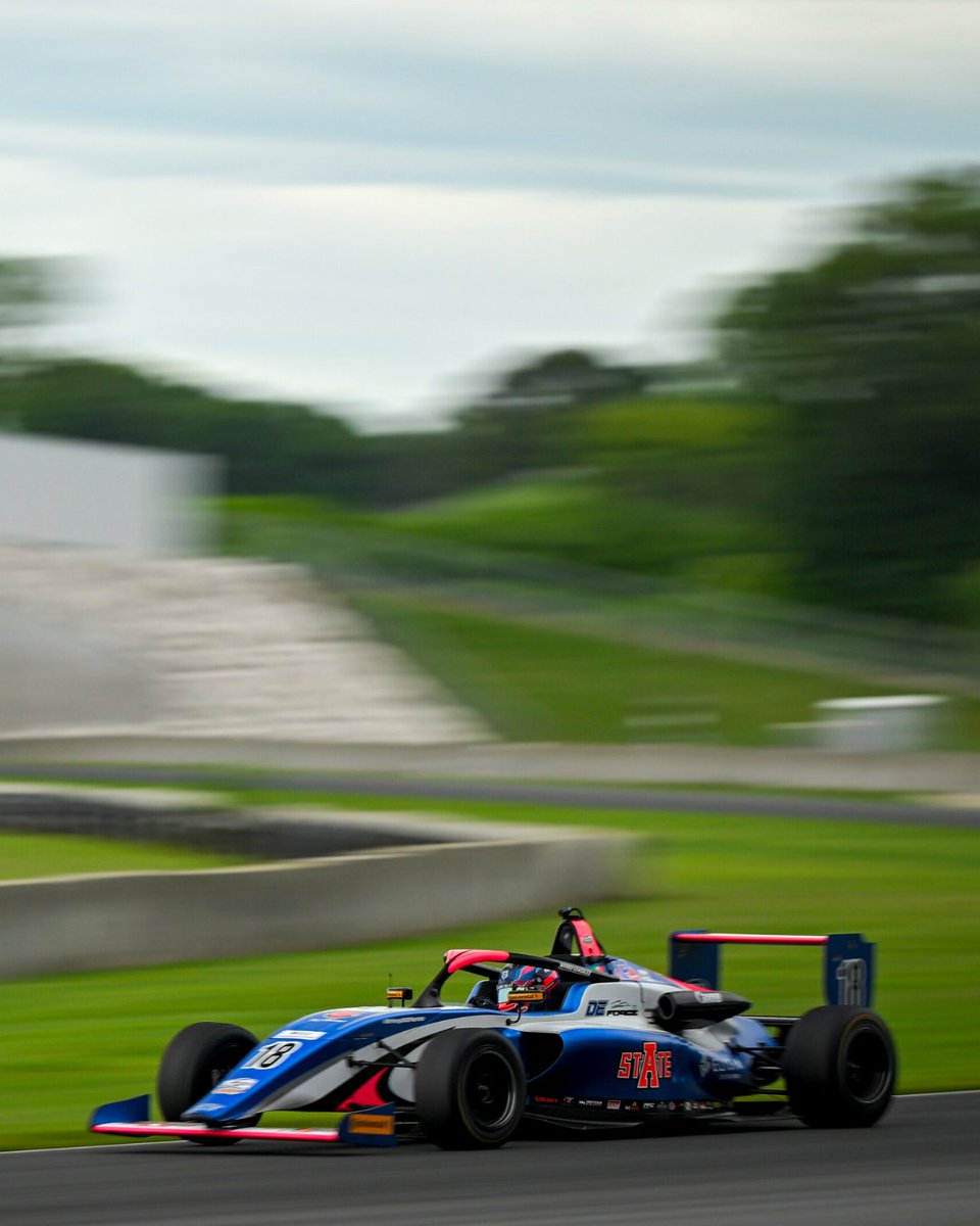 DEForce Racing tweet media