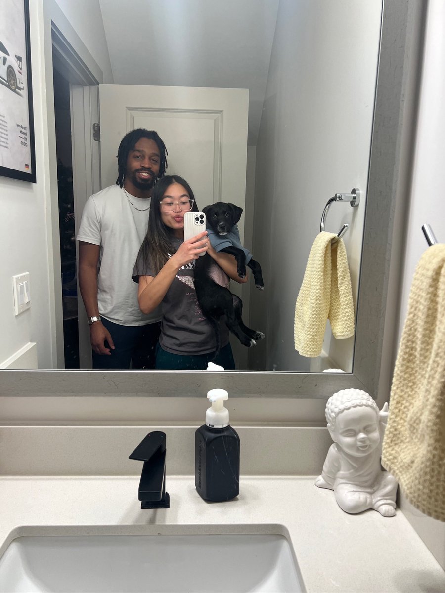 abbeyidak's tweet photo. crazy i never posted Duke here 🐕‍🦺💙

15% off Comfrt discount link in bio 🤪 https://t.co/0Oh9zxmm67