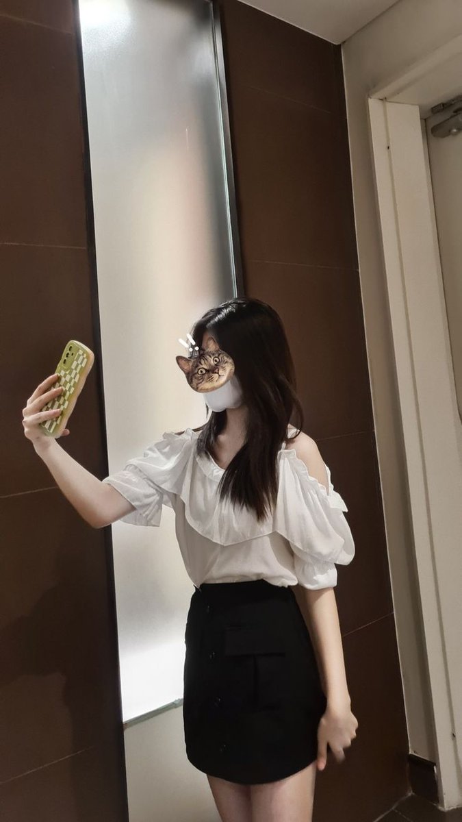 linh20076's tweet photo. Em 2k7 https://t.co/s3hEHldA2m