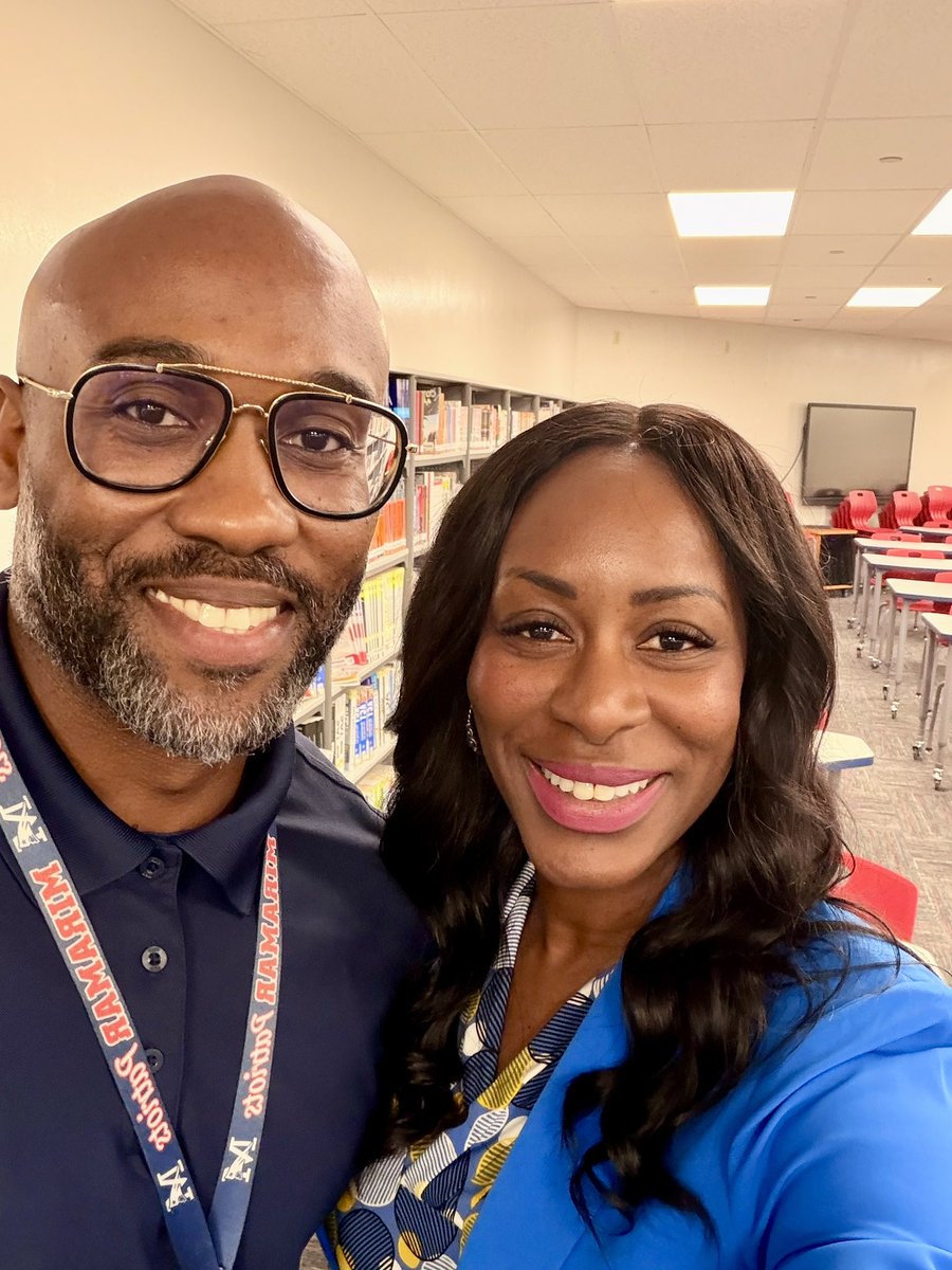 DrKFried's tweet image. ✈️ Magnet Visit Spotlight: Miramar High School

An inspiring visit to Miramar HS’s Aviation and IB Magnet Programs, where students are scaling up rigor through authentic, hands-on learning.

Great speaking with Hector Serrano, a junior in the program who has already completed his…