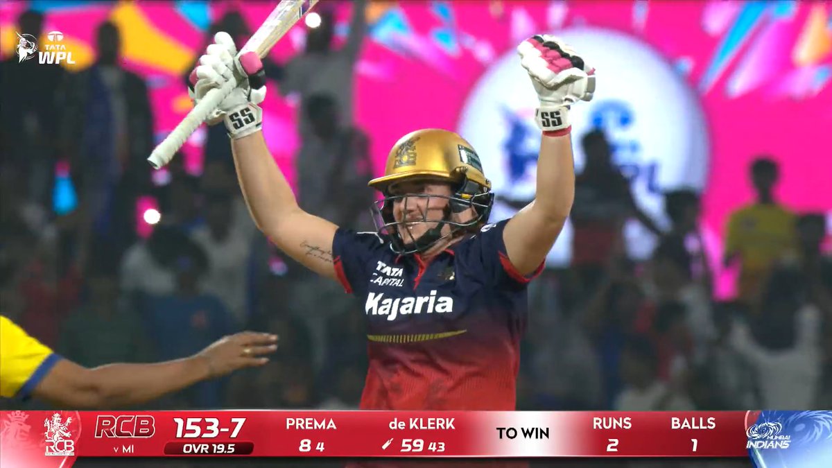 Hail Queen de klerk 🥵👑