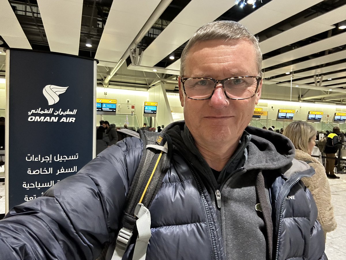 Departure - And so it begins

 open.substack.com/pub/simonhul/p…