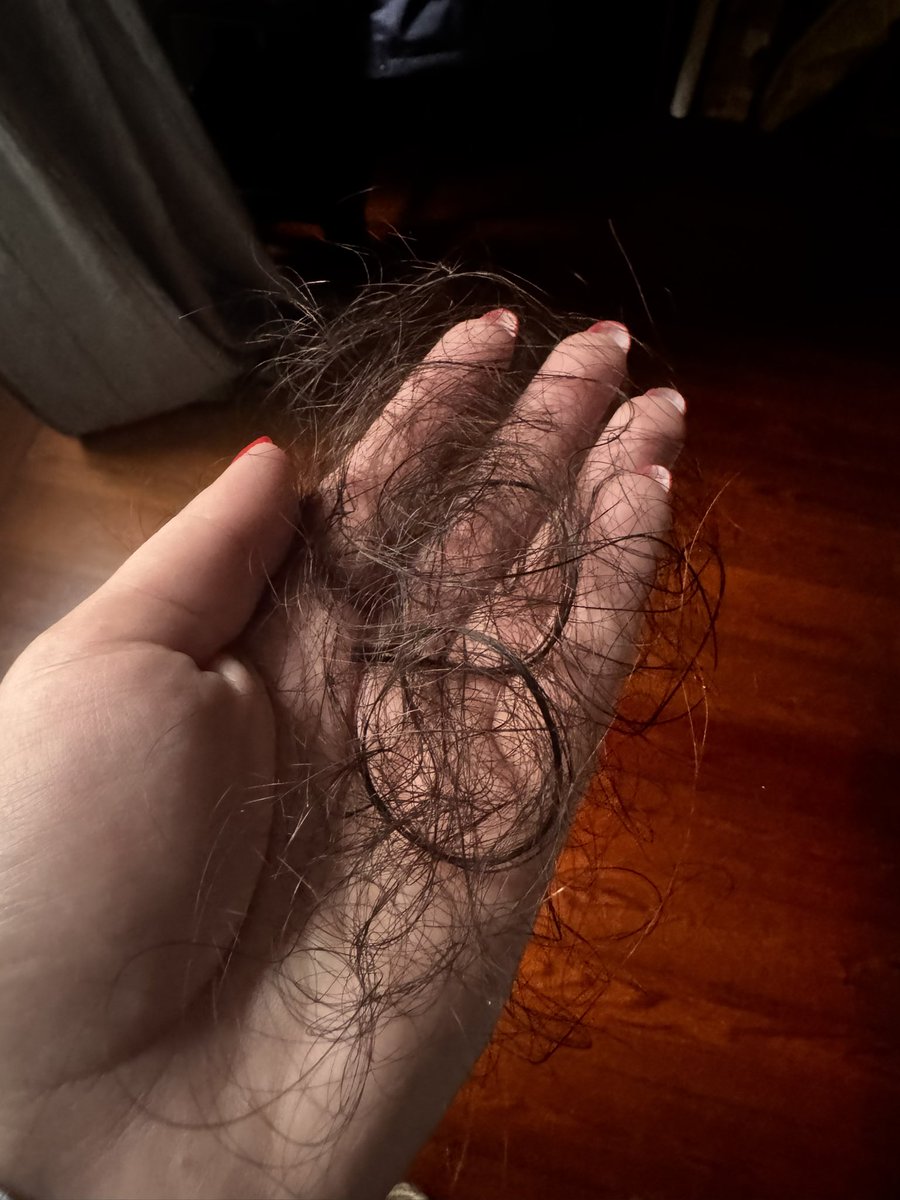 پرپرک tweet media