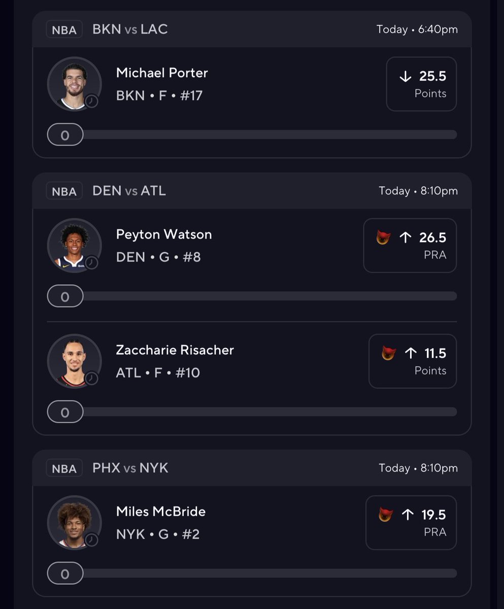 isthaluh3's tweet image. Liking this 4 piece right here. i see this cashing