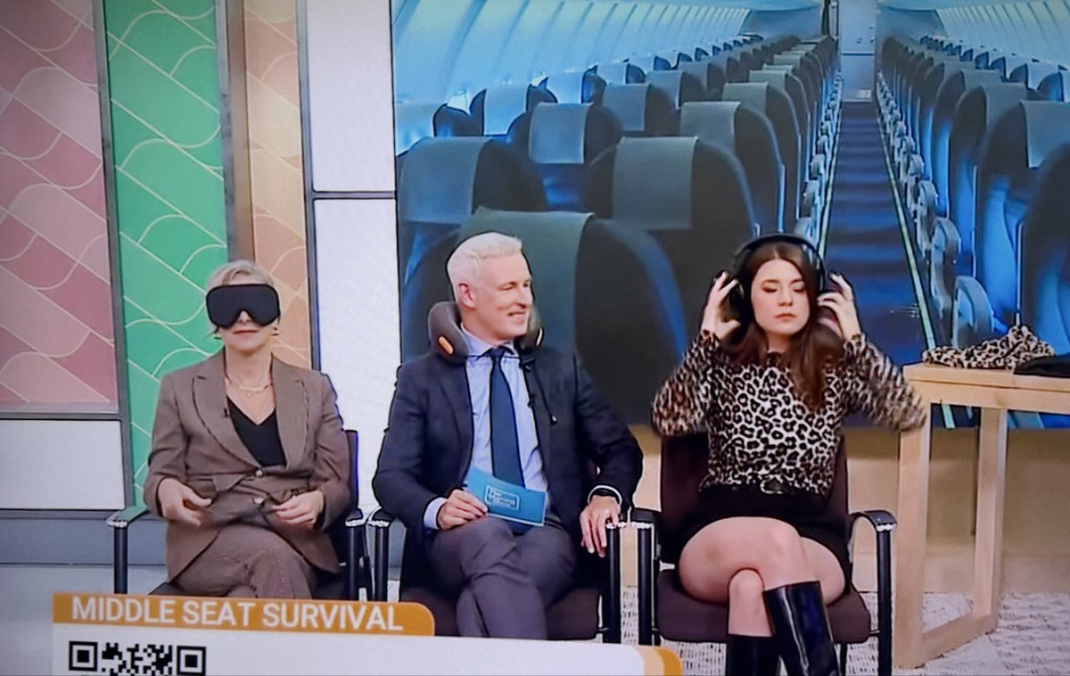MrRamonMaiden's tweet photo. @morningshowca @carolynglobal @jmacspeaks 
I see where this is going. ;) https://t.co/UfhwgpxdM8