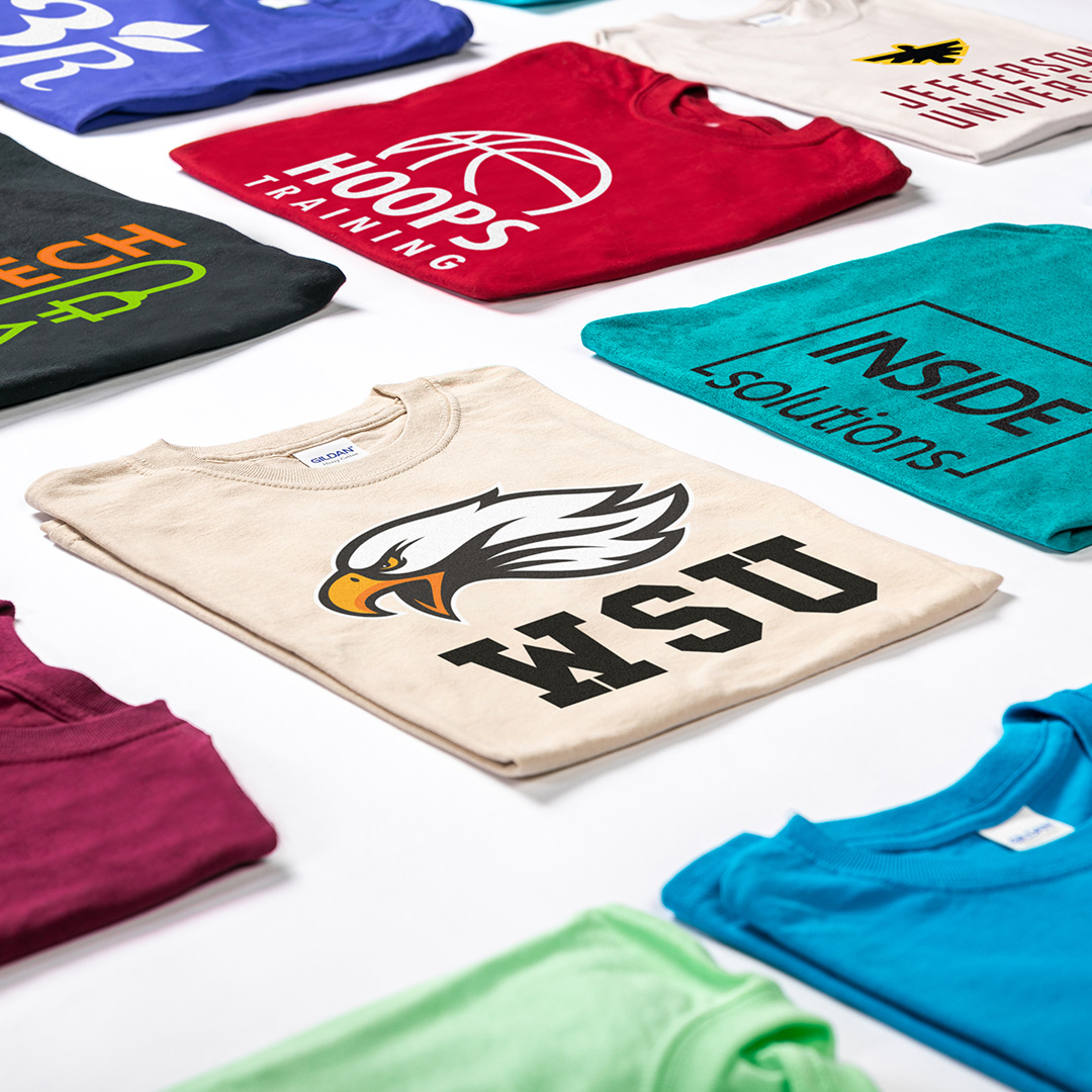 TPromotional's tweet image. We’re obsessed with the details that make custom apparel pop. Quality prints, soft fabric, and your logo, perfectly rendered.

Need custom shirts? You know who to call. 😉

🔗 totallypromotional.com

#TShirtGoals #CustomMade #PrintShop #ApparelGameStrong #HoopsTraining