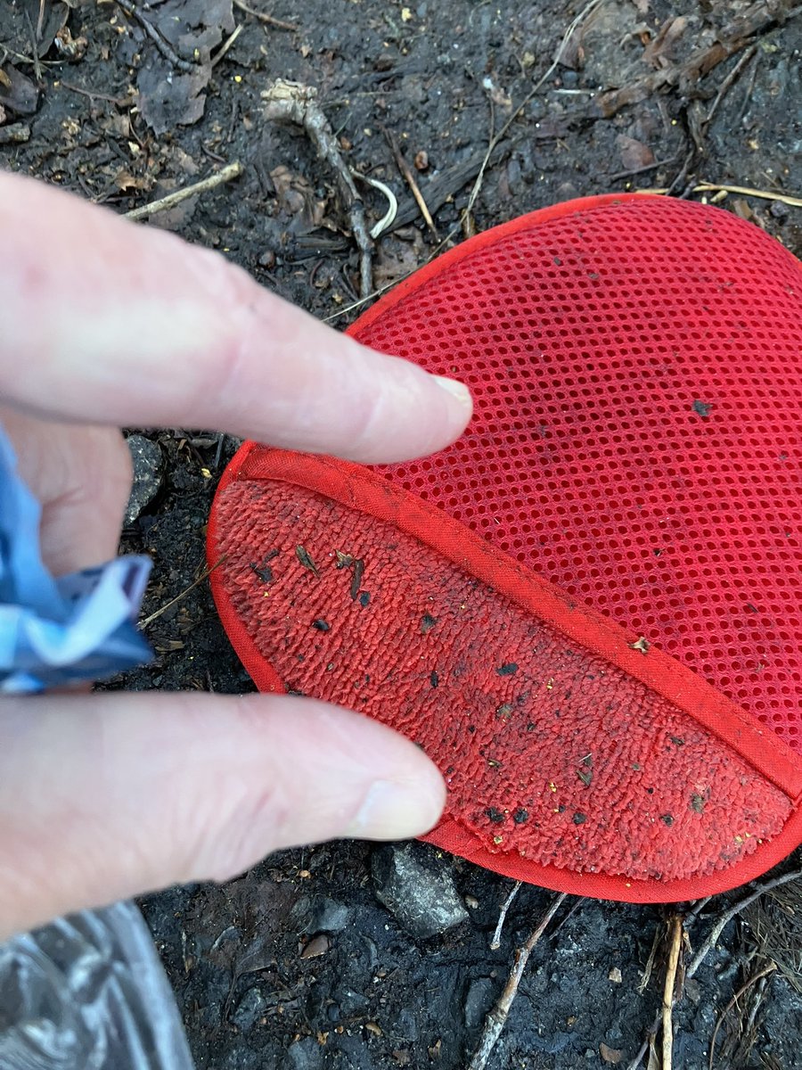 @_pickuplitter tweet media